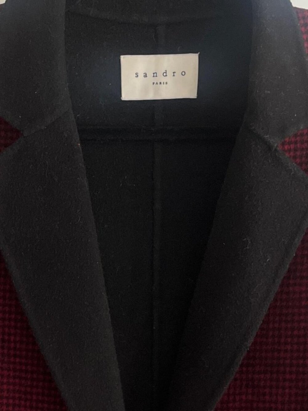 Sandro Burgundy super light wool coat with black collar  Size 2 / medium - Picture 3 of 6